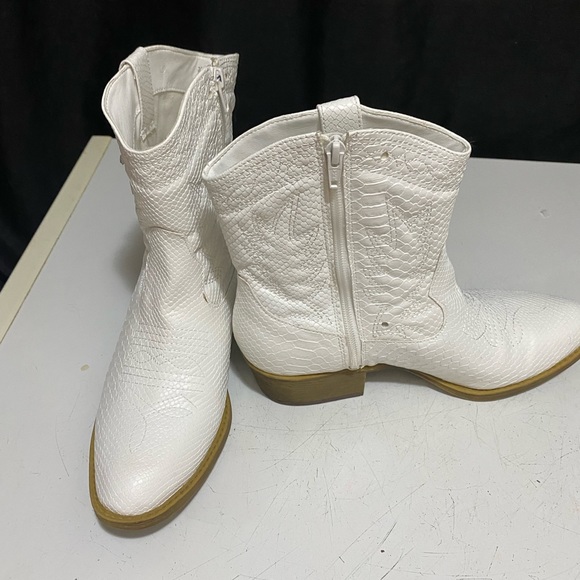 Coconuts by Matisse Shoes New Coconuts By Matisse Western Pistol